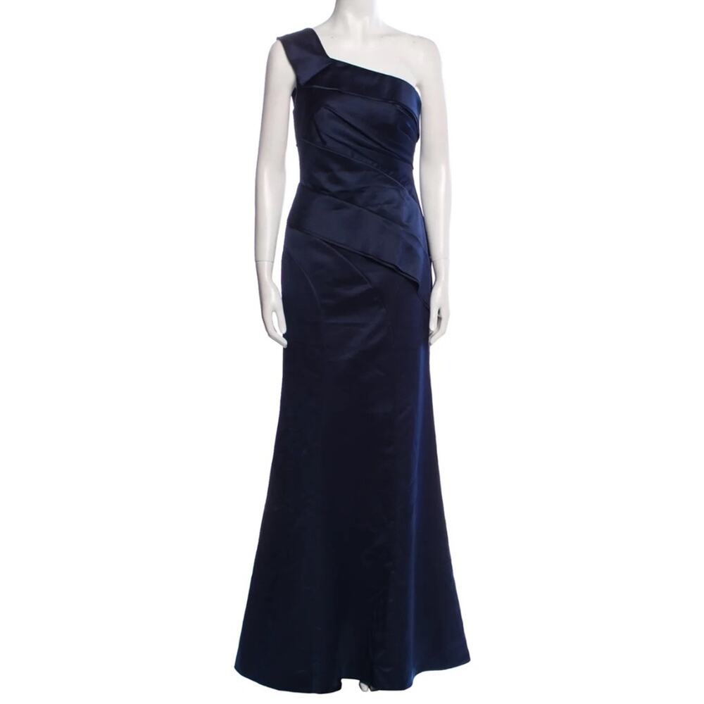 NWT White by Vera Wang Navy Blue One-Shoulder Mermaid Bridesmaid Dress sz 4 B184